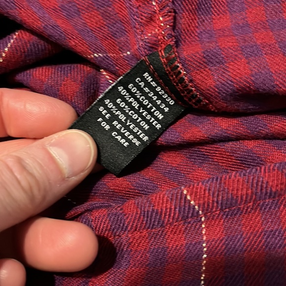 DC red and purple plaid shirt - Picture 4 of 5